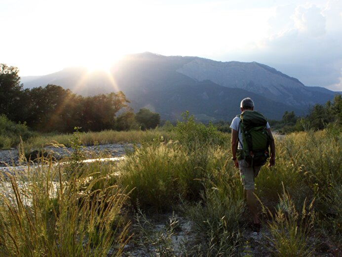 Crépuscule sur les de la Drôme