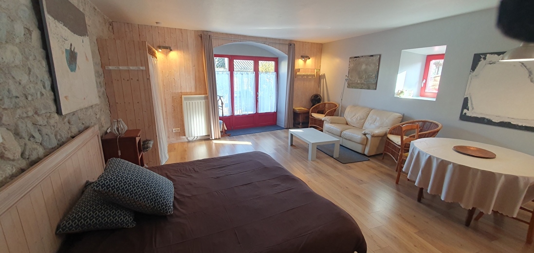 côté salon-salle à manger