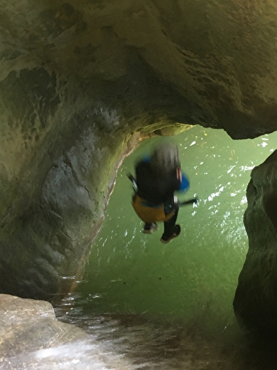 Saut dans la marmite