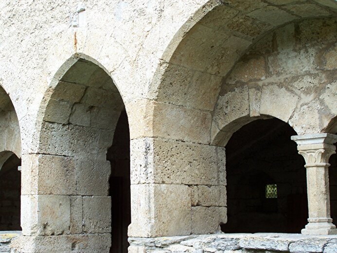 Guided tour of Valcroissant Abbey as part of Heritage Days