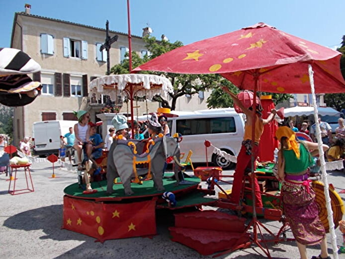 Marché d'été de Luc-en-Diois
