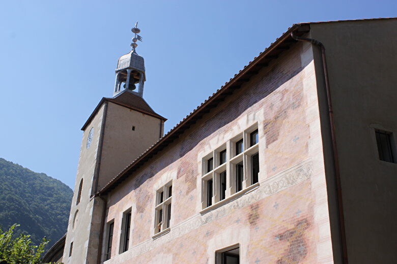 Visite guidée estivale de Châtillon-en-Diois, Village médiéval