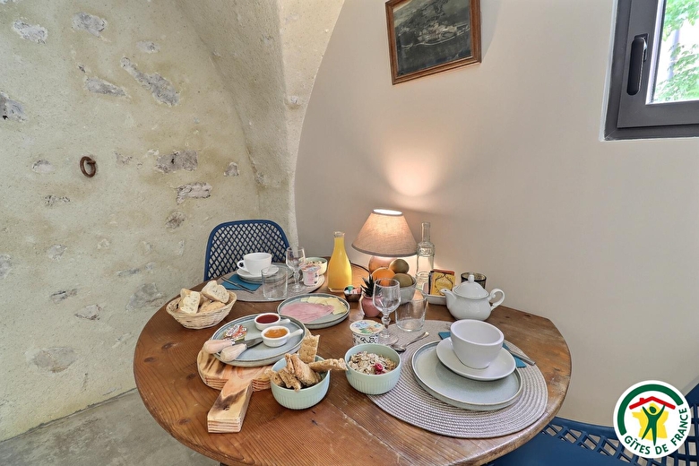 Table de petit-déjeuner
