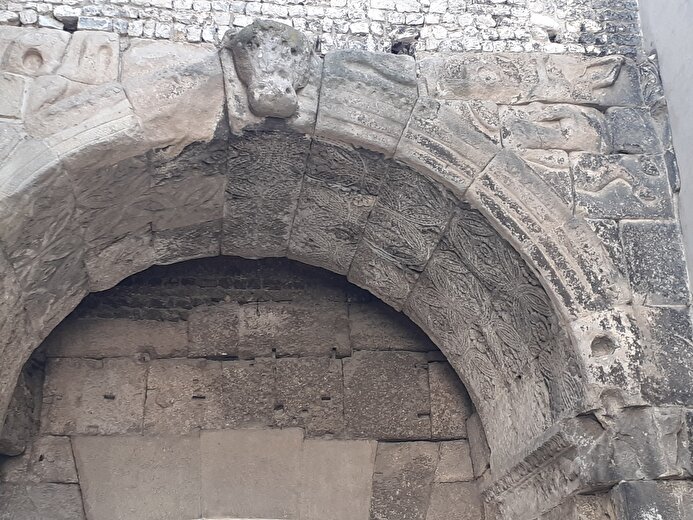 Porte St Marcel à Die