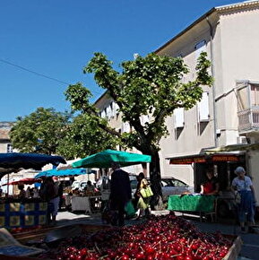 Marché d'été de Luc-en-Diois