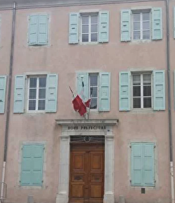 Visite guidée de la sous-préfecture